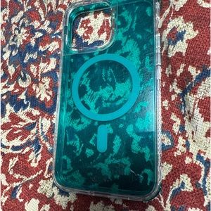 iPhone 14 Pro Max green MagSafe case in great condition.